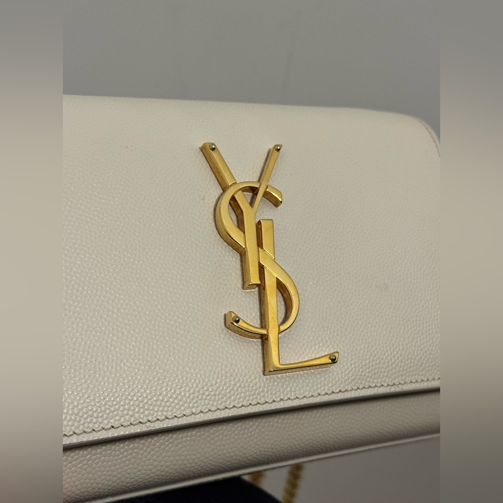 SAINT LAURENT KATE SMALL IN GRAIN DE POUDRE EMBOSSED LEATHER - Picture 4 of 11